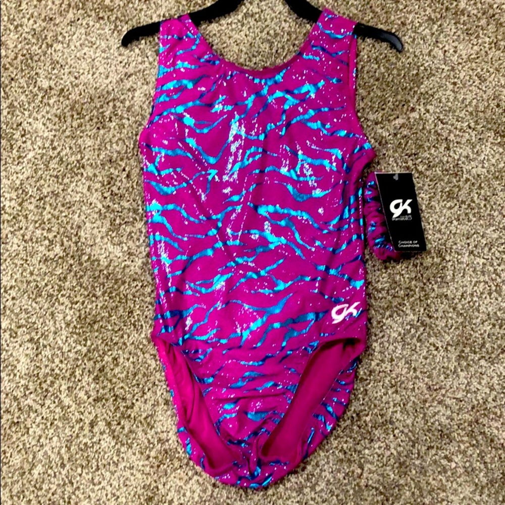 NWT GK LEO - AM